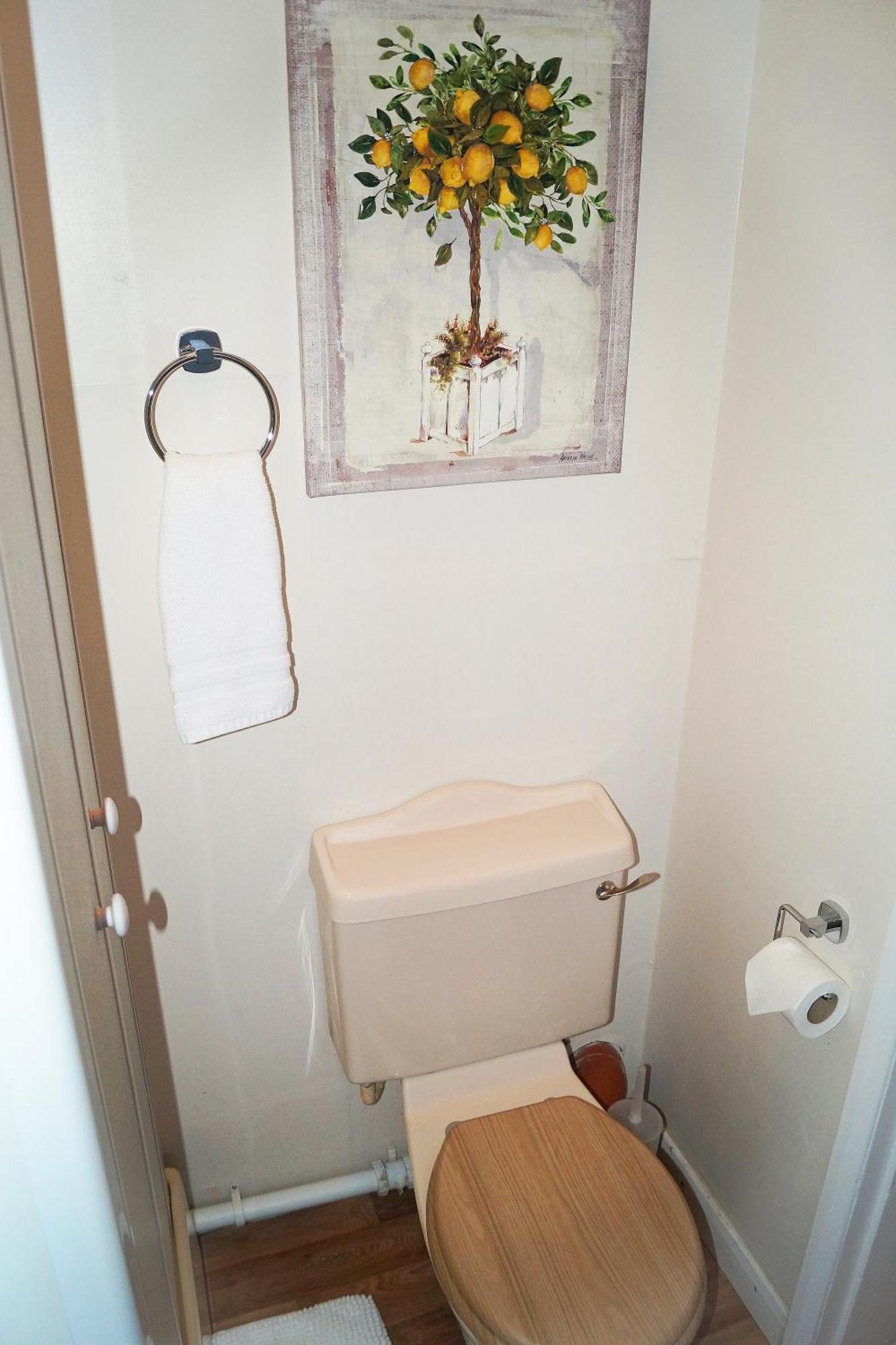 Ricky Road Guest House - Premium Watford  Room photo